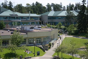 2006-05-30 Interurban Exteriors From roof of Campus Center