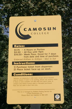 2006-10-19 Signage Interurban