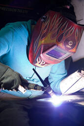 2006 T&T Apprentice Students - Jenna Crooks