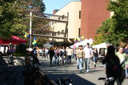 2006 Cam Fest at Lansdowne Campus - From Dental Building side