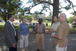 2006 Arts & Sciences Group meeting at Lansdowne Campus - VP Baldev Pooni and Arts & Sciences instructors