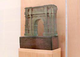 Ancient Arch: 